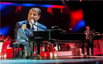Der Musiker Udo Jürgens tritt am 31.10.2014 in Stuttgart auf im Rahmen der Tourn...