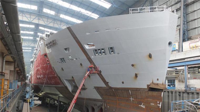 Die „Crystal Cruises“ auf der Meyer Werft. 