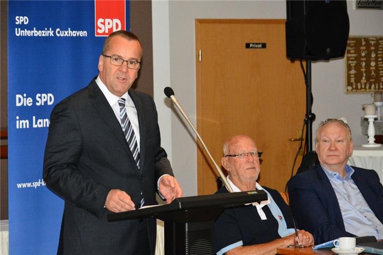 Kreis-SPD kürt Kandidaten für Wahl im September Der niedersächsische Innenminister Boris Pistorius (SPD) sprach bei der Kreiswahlkonferenz der Sozialdemokraten über Sicherheit.