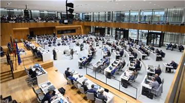 Der niedersächsische Landtag befasst sich mit einem mutmaßlich korrupten Staatsanwalt.