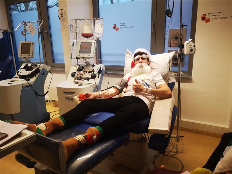 Nordenhamer Weihnachtsmann rettet Leben Der Nordenhamer Joshua Wessels bei der Knochenmarkspende.