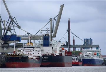 Der Nordenhamer Midgard-Hafen.