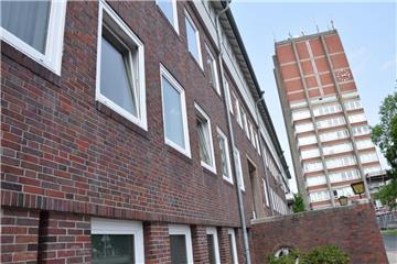 Der Nordenhamer Rathausturm wird abgerissen. Nun wird ein  Standort für den Neubau gesucht,