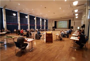 Der Nordenhamer Stadtrat wird am Donnerstag nicht tagen. Wegen der hohen Corona-Infektionszahlen sagt die Stadt alle Gremiensitzungen bnis zum 7. März ab.