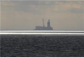 Der Öl- und Gaskonzern Wintershall Dea kann sich vorstellen, das Fördergebiet der Bohrinsel Mittelplate auszuweiten.
