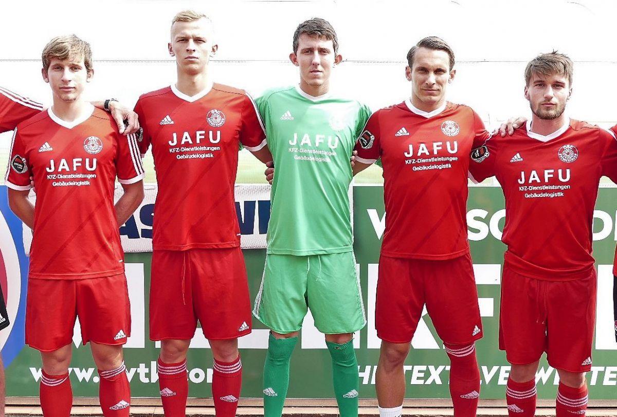 Der OSC freut sich über die ausländischen Neuzugänge (von links) Seli Qorr, Marek Kozák, Somogyi Barnabas, Patrik Ondra und Daniel Valach.