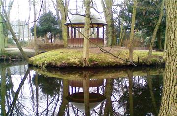 Der Pavillon soll wieder aufgebaut werden. Dazu beigetragen hat auch privates Engagement.
