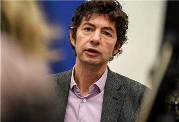 Der Podcast „Das Coronavirus-Update“ mit dem Virologen Christian Drosten wurde doppelt prämiert.