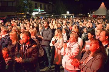 Der &quot;Stadtzauber&quot; in Zeven  endet am Sonntagabend. Der Auftritt der Ba...