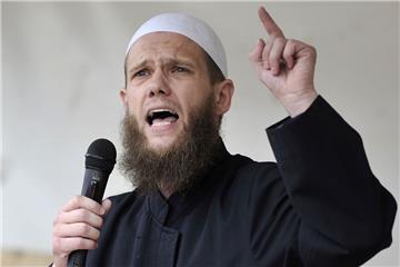 Der radikale Islamisten-Prediger Sven Lau gehört zu den in Deutschland gelisteten Salafisten.