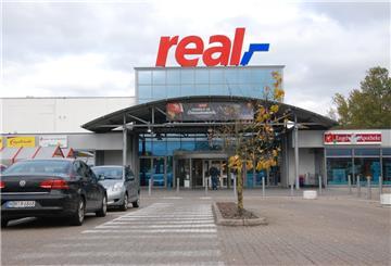 Der Real-Markt in Spaden bleibt erhalten.