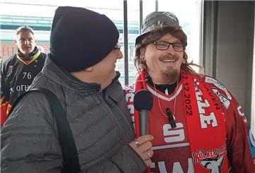 Der Reporter hat Thorsten aus Tarmstedt im Dezember vor der Sonderzug-Abfahrt erwischt. Der coole Typ ist auch gegen Mannheim wieder dabei.