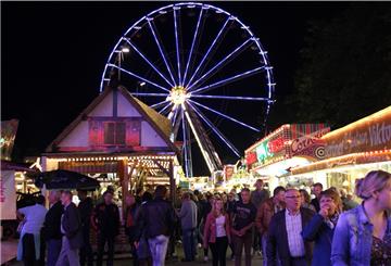 Der Rodenkircher Markt ist das größte und älteste Volksfest der Wesermarsch.
