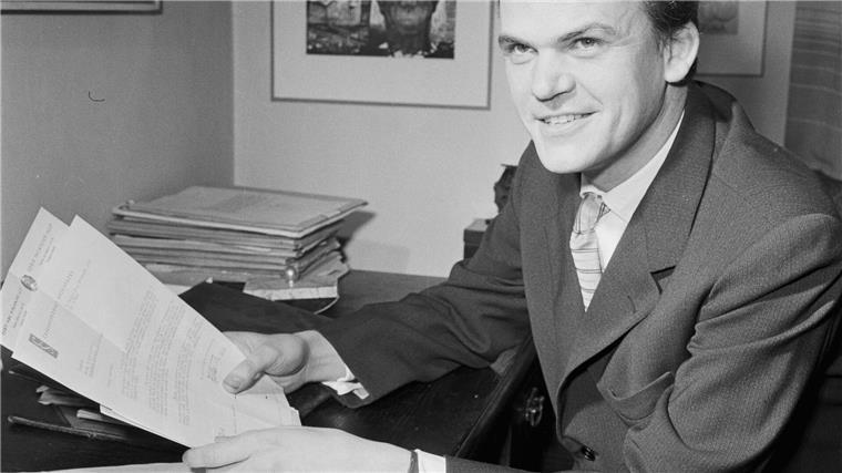 Der Romanautor Milan Kundera starb am 11. Juli 2023 im Alter von 94 Jahren.