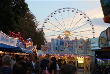 Der „Roonkarker Mart“ muss in diesem Jahr ohne Riesenrad auskommen.