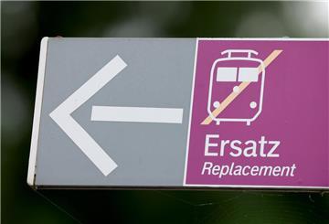 Der RS 2 wird zwischen Bremen Hauptbahnhof und Twistringen durch Busse ersetzt.