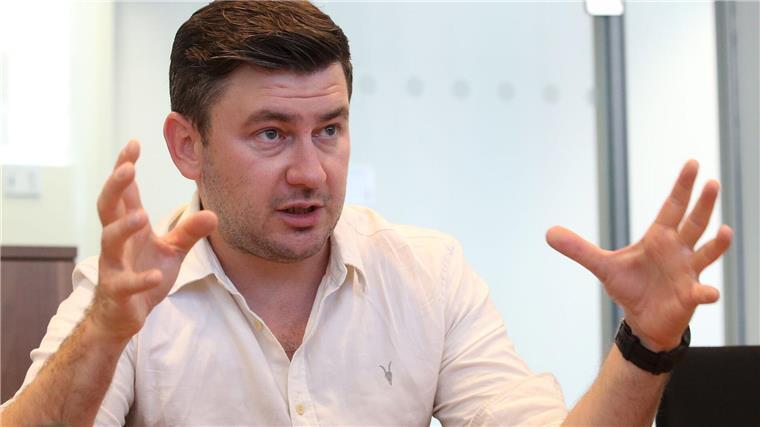 Der russische Kultautor Dmitry Glukhovsky schildert in seinem neuen Buch „Wir. Tagebuch des Untergangs“, wie seine Heimat unter Kremlchef Wladimir Putin auf den Abgrund zusteuert. (Archivbild)