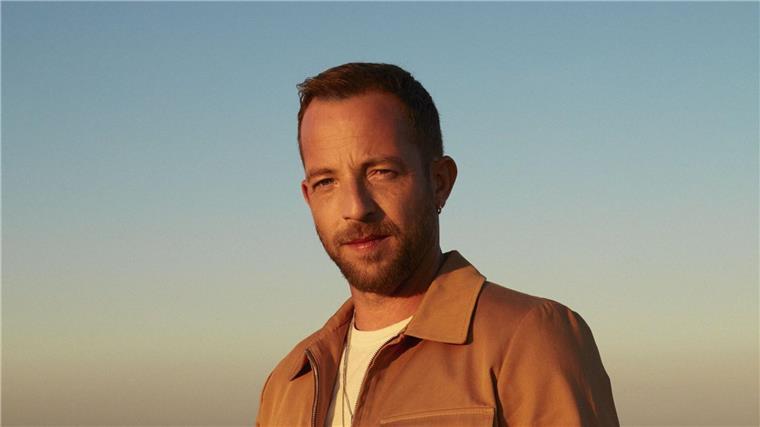 Der Sänger James Morrison hat schwere Zeiten hinter sich. Sein neues Album „Fight Another Day“ ist hochemotional.