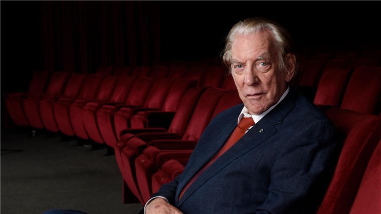 Der Schauspieler Donald Sutherland ist im Alter von 88 Jahren gestorben.
