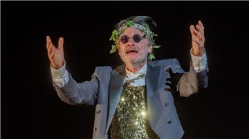 Der Schauspieler Michael Wittenborn verkörpert Teiresias in „Anthroplis I, Dionysos“.