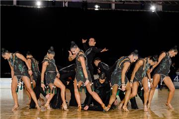 Der Schlussakkord der "Matrix"-Choreografie des A-Teams der TSG Bremerhaven.