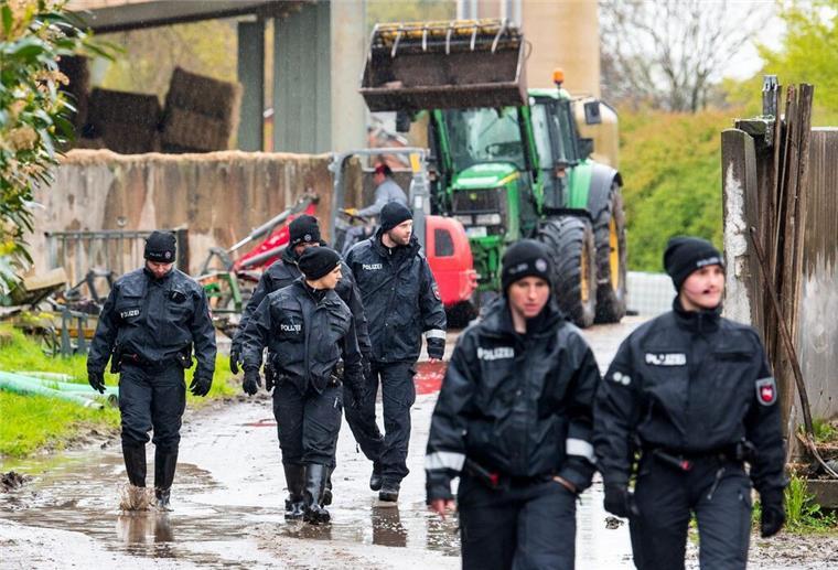 Der sechs Jahre alte Arian aus Elm im Landkreis Rotenburg (Wümme) bleibt auch nach einer Woche Suche weiterhin vermisst.