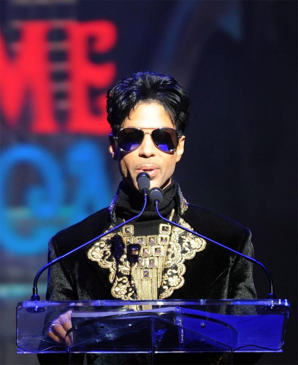 Der Soundtrack zum Film &quot;Purple Rain&quot; vollendete 1984 den Aufstieg zum Superstar. Hier ein Foto aus dem Jahr 2010.