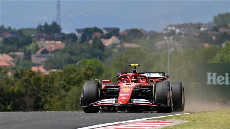 Zweites Ungarn-Training: Norris vor Verstappen Der Spanier Carlos Sainz gibt im ersten Training das Tempo vor.