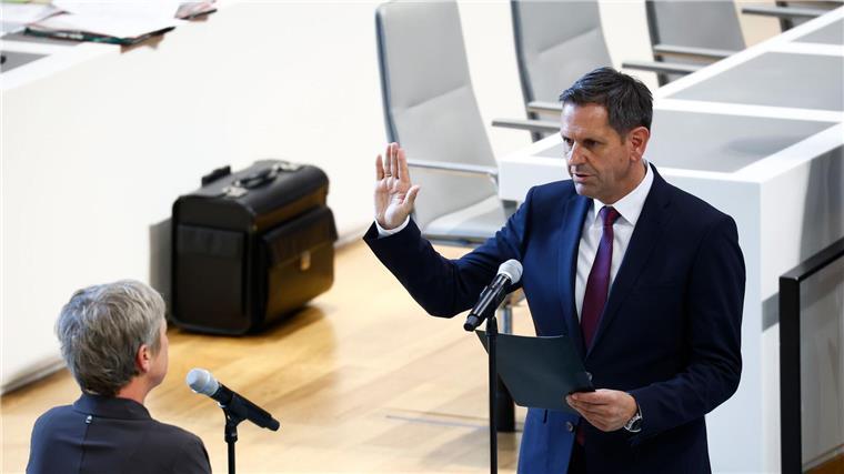 Der SPD-Politiker Olaf Lies ist zum neuen Ministerpräsidenten von Niedersachsen gewählt worden. MV-Regierungschefin Manuela Schwesig (SPD) gratulierte ihm und erklärte, sie hoffe weiter auf gute Nachbarschaft.