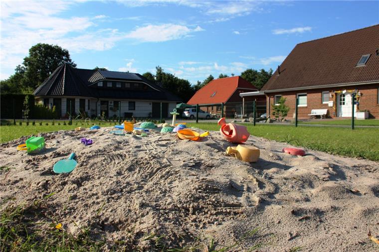 Der Spielplatz im Grünen Winkel in Reitland bietet ein trauriges Bild. Nur noch ein Sandhaufen ist übriggeblieben. 