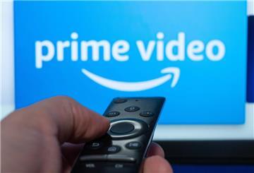 Der Streaming-Anbieter hatte seine Kundschaft vor die Alternative gestellt, künftig Werbung beim Streamen zu sehen oder für knapp drei Euro mehr pro Monat weiter werbefrei zu streamen. Das Vorgehen dabei ist laut Klage allerdings rechtswidrig.