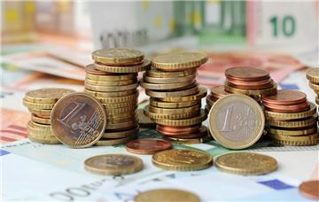 Koaltitionskrise: Der Streit ums Geld belastet die rot-schwarz-gelbe Koalition in Bremerhaven: Die SPD ist derzeit nicht bereit, die von der CDU geforderte Haushaltssperre zu beschließen.