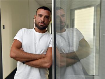 Der Syrer Marcos Aldahouk will einen Kurzfilm über Flucht drehen.
