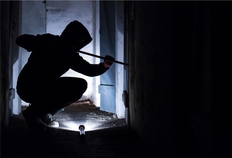 Der Täter wurde auf frischer Tat ertappt.