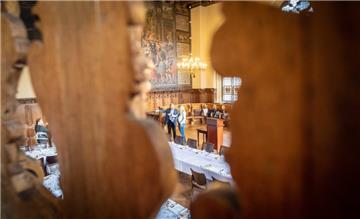 Der Tag vor der Schaffermahlzeit 2019. Die Obere Rathaushalle ist bereits für di...