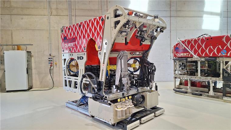 Neues Zentrum für Tiefseeforschung in Bremen Der Tauchroboter „MARUM QUEST“ kann bis zu 5.000 Meter tief tauchen