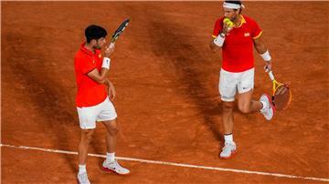 Der Traum von einer Medaille ist für das Doppel Carlos Alcaraz und Rafael Nadal vorbei.
