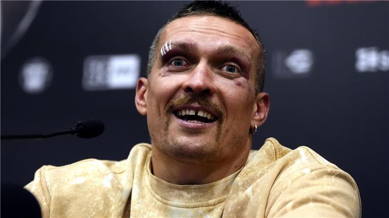 Box-Weltmeister Usyk in Polen für kurze Zeit festgenommen Der ukrainische Box-Weltmeister Oleksandr Usyk wurde in Polen für kurze Zeit festgenommen.