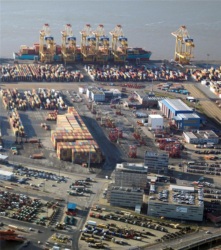 Der Umschlag an der Stromkaje in Bremerhaven verzeichnete 2017 ein leichtes Plus.