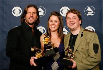 Der US-Country-Musiker Brett James (links) ist mit 57 Jahren gestorben. (Archivbild)