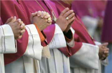 Der Vatikan will im Kampf gegen sexuelle Gewalt gegenüber Minderjährigen die Bischöfe mehr als bisher in die Pflicht nehmen. 