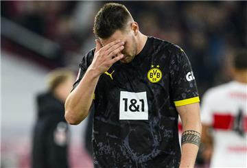 Der Verein Borussia Dortmund, hier Niklas Süle, reagierte Betroffen nach der Nachricht, dass ein Jugendspieler des DJK TuS Körne nach einem Zusammenstoß verstorben ist und sendete kondolierende Trauergrüße über X. (Symbolbild)