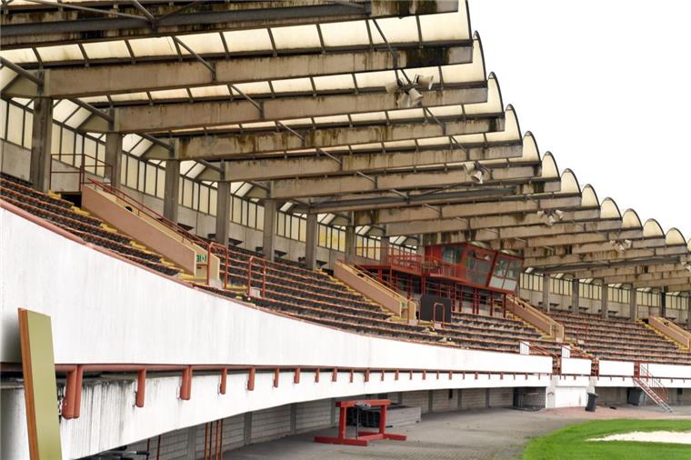 Sanierung des Nordseestadions beginnt erst 2021 Der Verfall des Nordseestadions kann mit Bundesmitteln gestoppt werden. Beginnen wird die Sanierung aber erst im Jahr 2021.