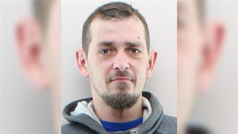 Frank G. aus Lehe. Der 40-Jährige wird vermisst.