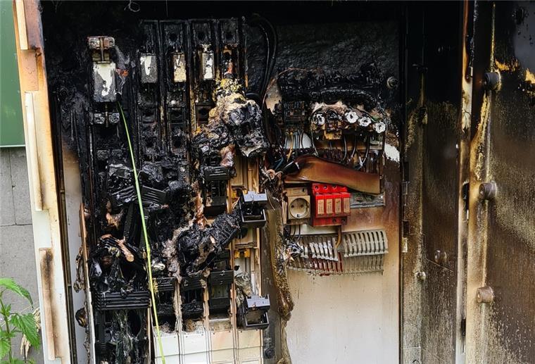 Feuerwehr rückt nach Sellstedt aus Ausgebrannter Verteilerkasten in Sellstedt.