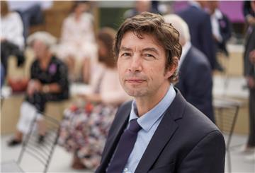Der Virologe Christian Drosten hält eine dritte Impfung im Herbst bei den meisten Menschen nicht für nötig.