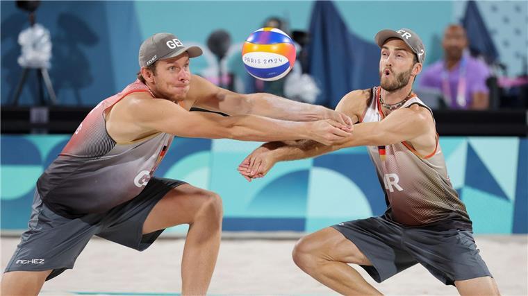 Der Volleyball kann Erfolge vorweisen: Das Beach-Duo Ehlers/Wickler holte in Paris Silber.