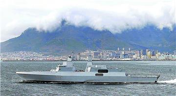 Der von Blohm + Voss entwickelte Schiffstyp Meko A200 ist Vorbild für die Neubauten, die von der ägyptischen Marine in Auftrag gegeben worden sind. Gebaut werden, sollen drei dieser Schiffe von der Rönner-Gruppe in Bremerhaven.