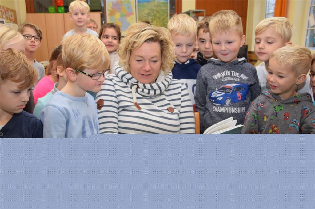 Der Vorlesetag in Nordenham kam gut an. Foto: Kühnemuth