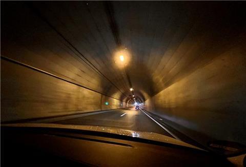 Der Wesertunnel wird im Oktober mehrere Tage lang gesperrt sein. Die Weserfähre richtet Ersatzverkehr ein.